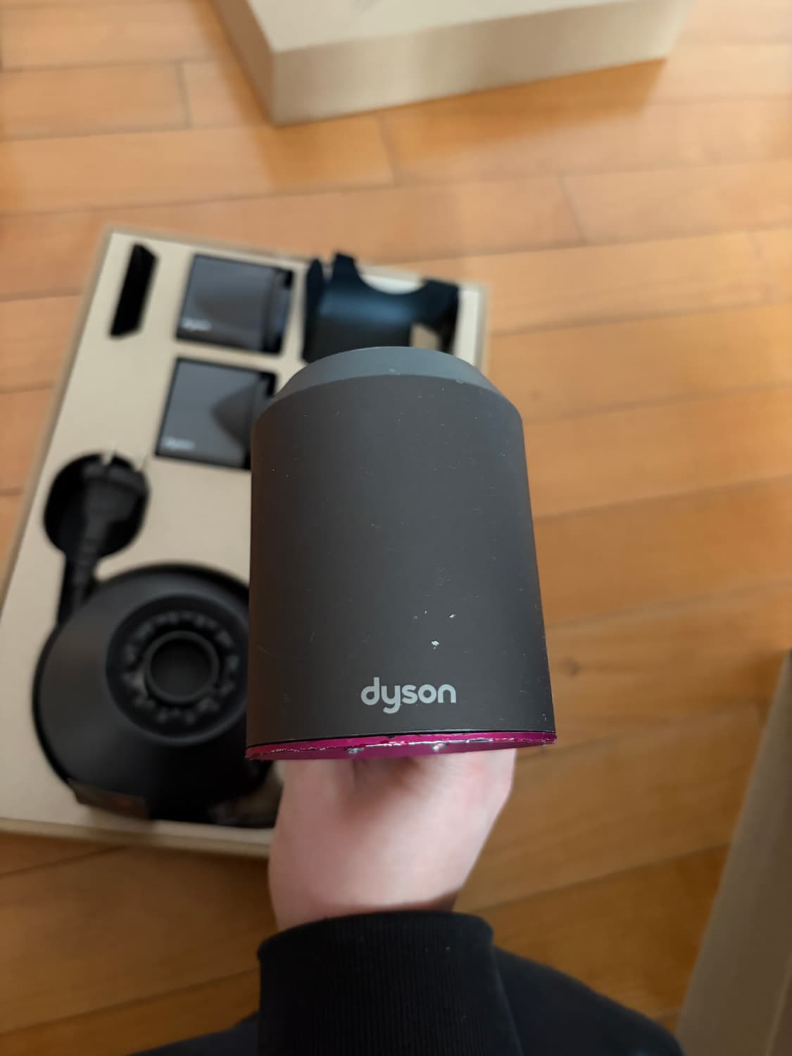 다이슨 슈퍼소닉 수퍼소닉 드라이기 HD03 푸시아/니켈 +거치대+케이스 상품이미지7