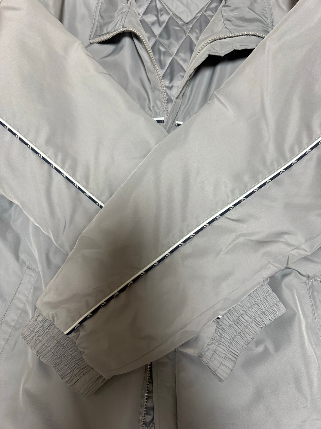 아디다스 경량 패딩 점퍼 빈티지 상품이미지6