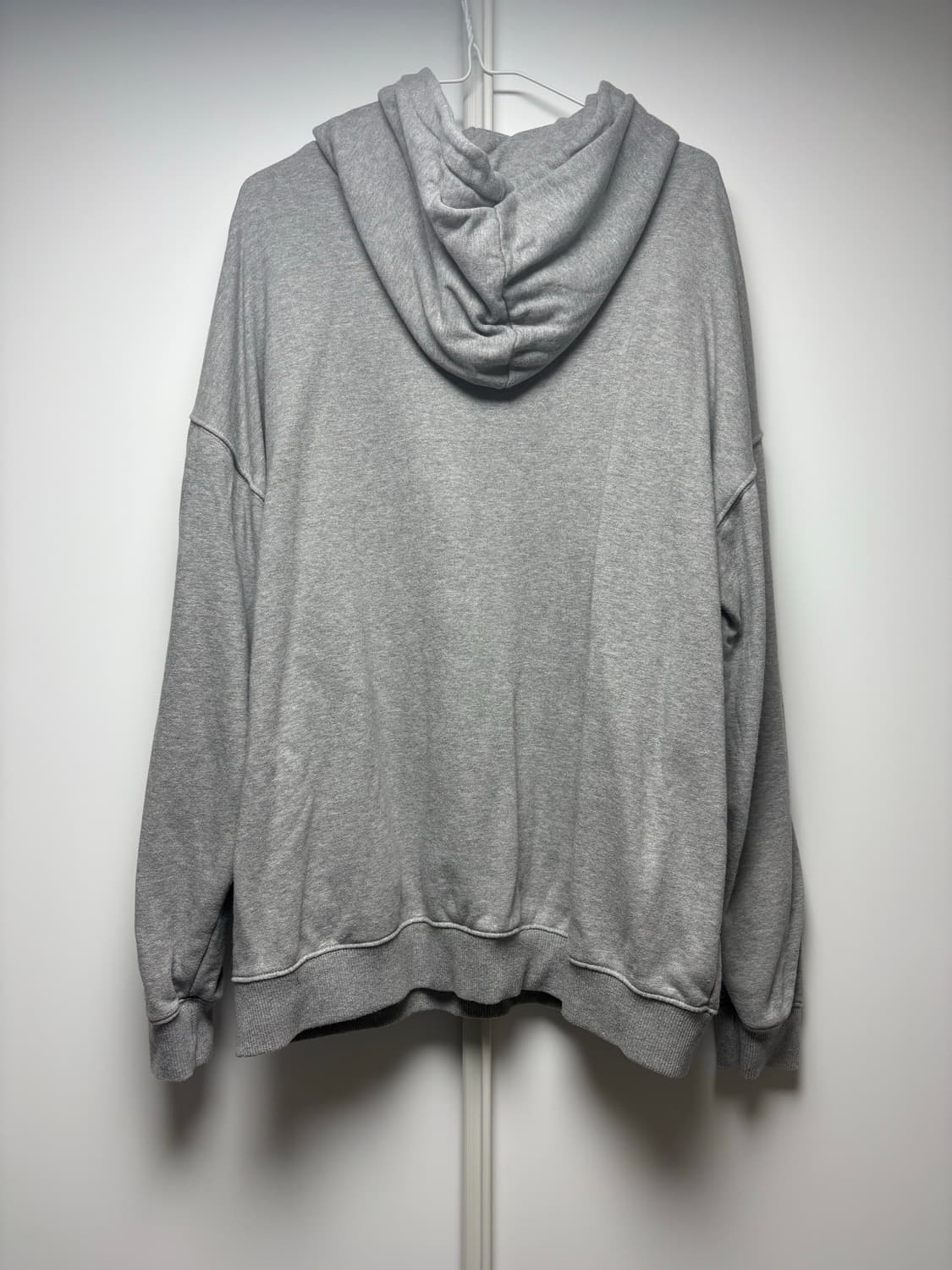 더뮤지엄비지터 후드 상품이미지4