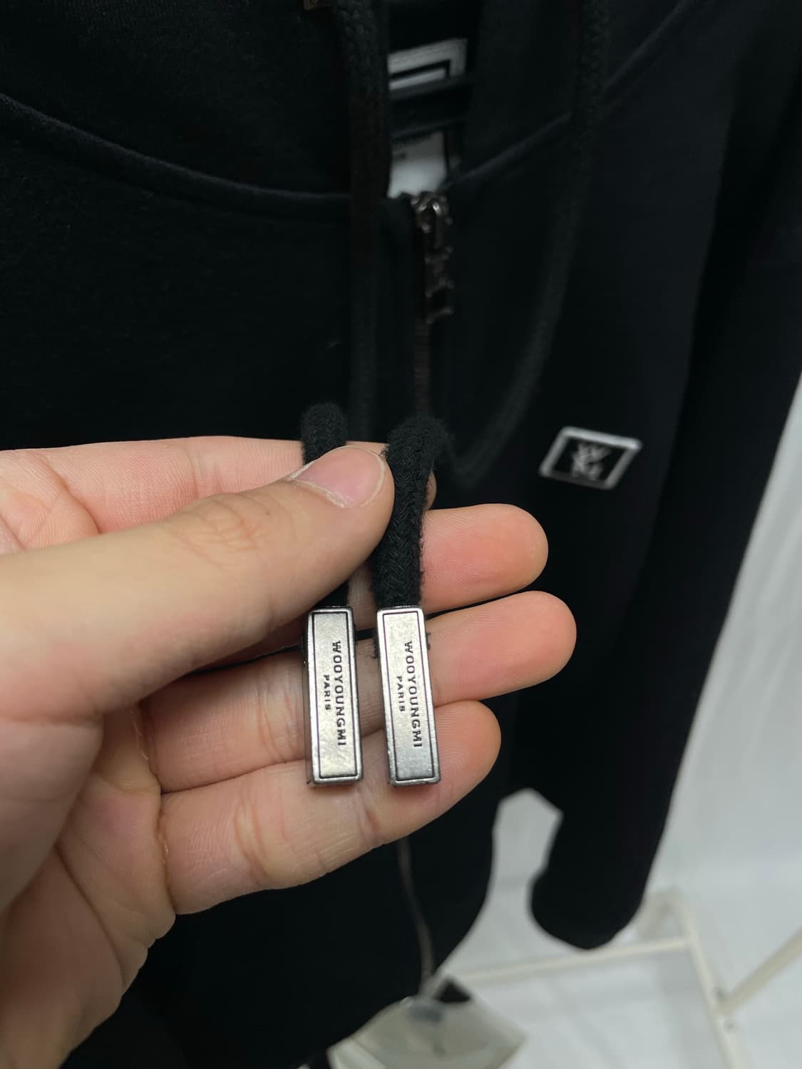 [구성존재] 우영미 백로고 후드집업 블랙 [52] 상품이미지3