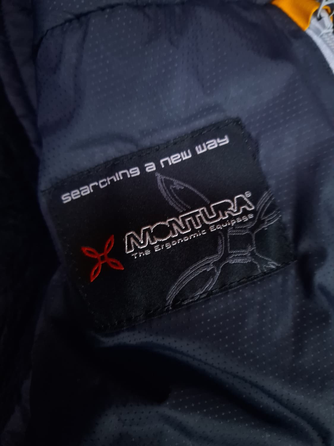 오리지날 몬츄라 프리마로프트 네비스 후드자켓 상품이미지5