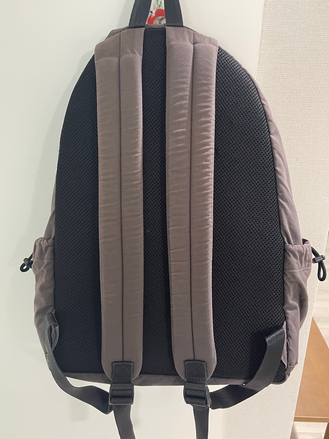 이우가마카라스 백팩 상품이미지4