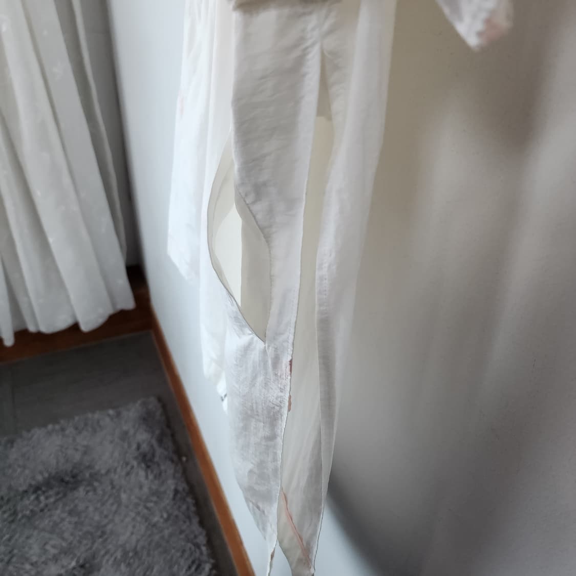 쥬시쥬디 화이트 롱 셔츠형 자켓 상품이미지7