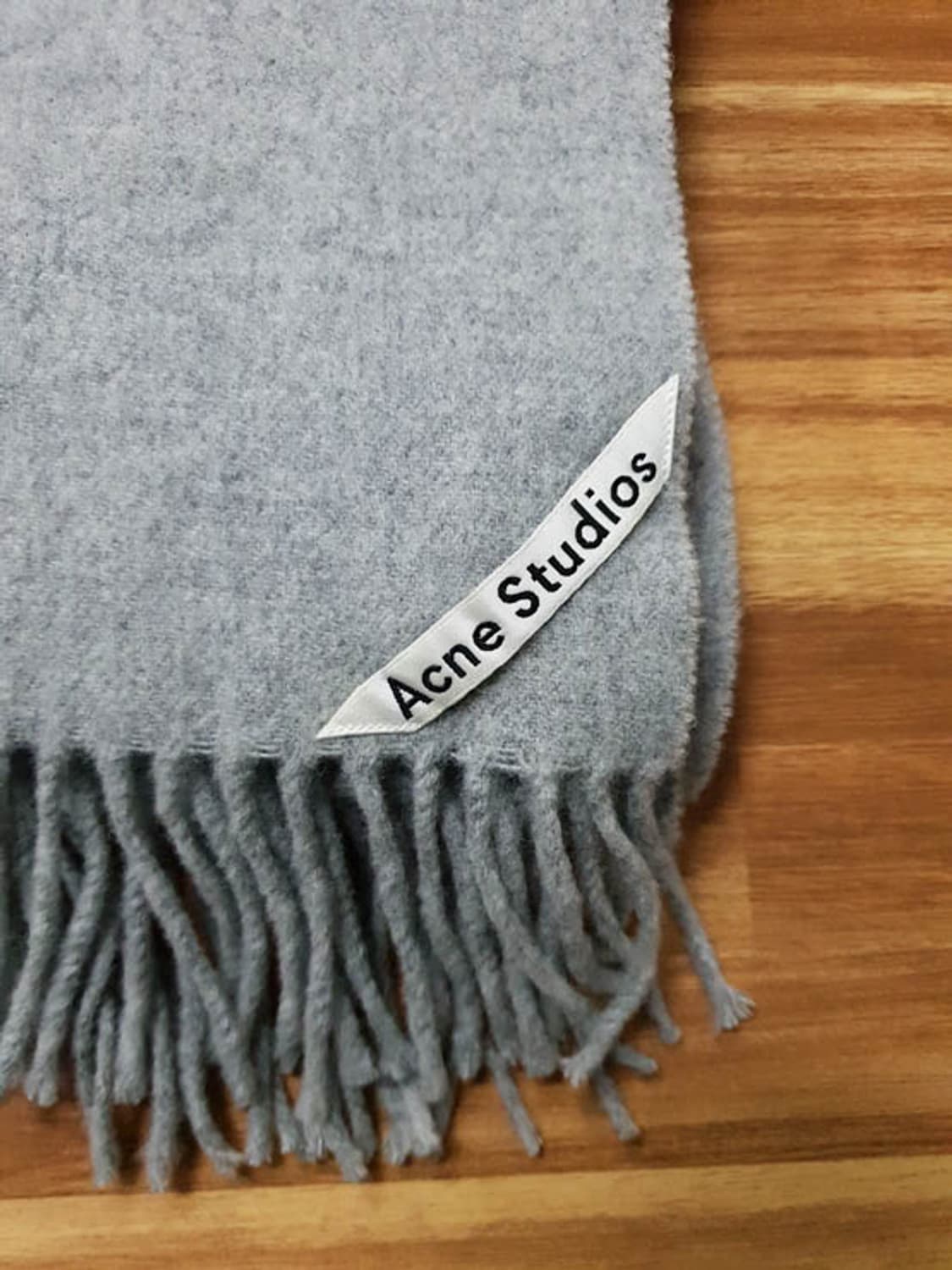 아크네스튜디오 울 머플러 공용 상품이미지2