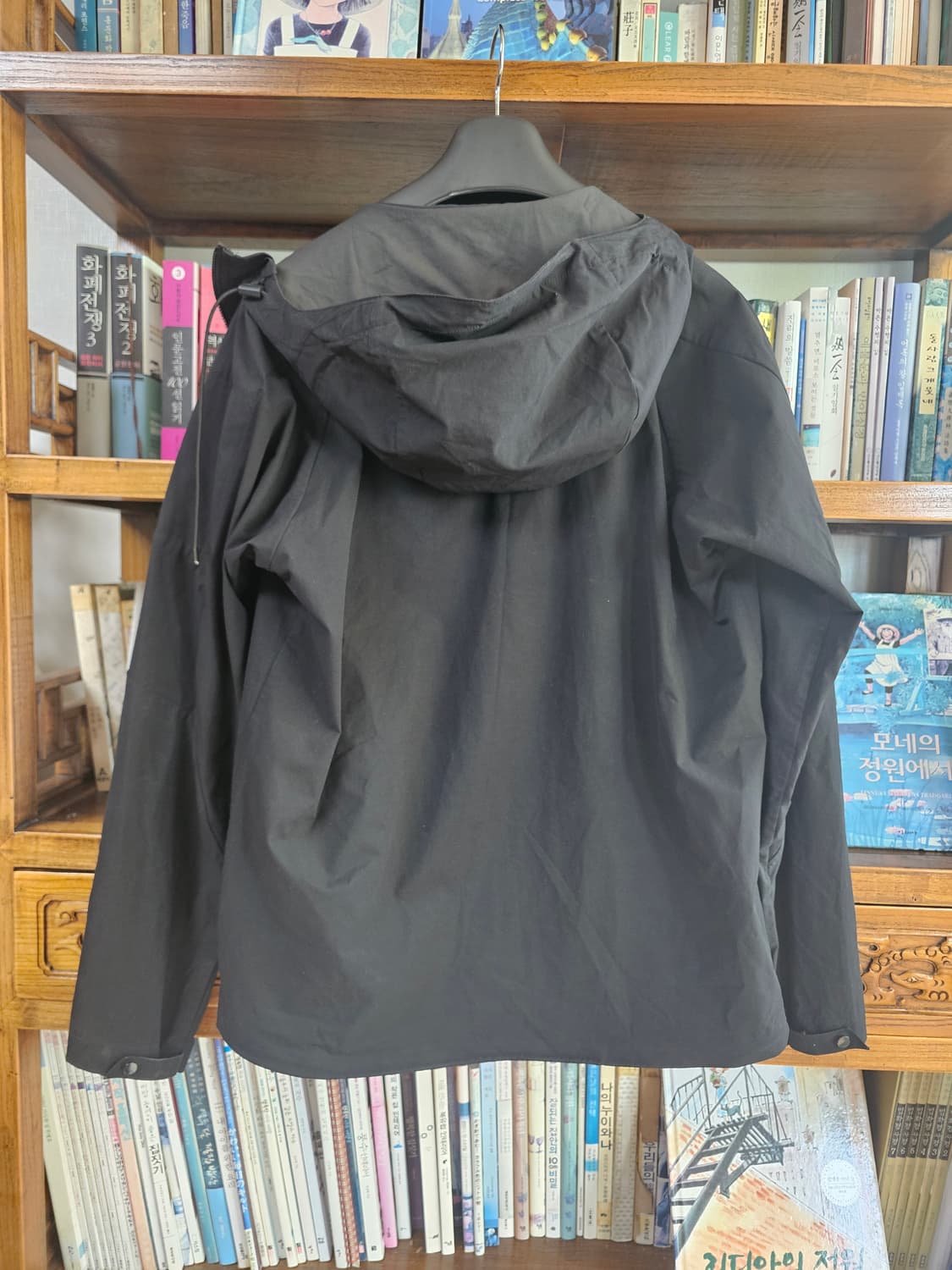 씨피 가장 기본 모델 CP컴퍼니 블랙 후드 나일론 자켓 팔아요 상품이미지5