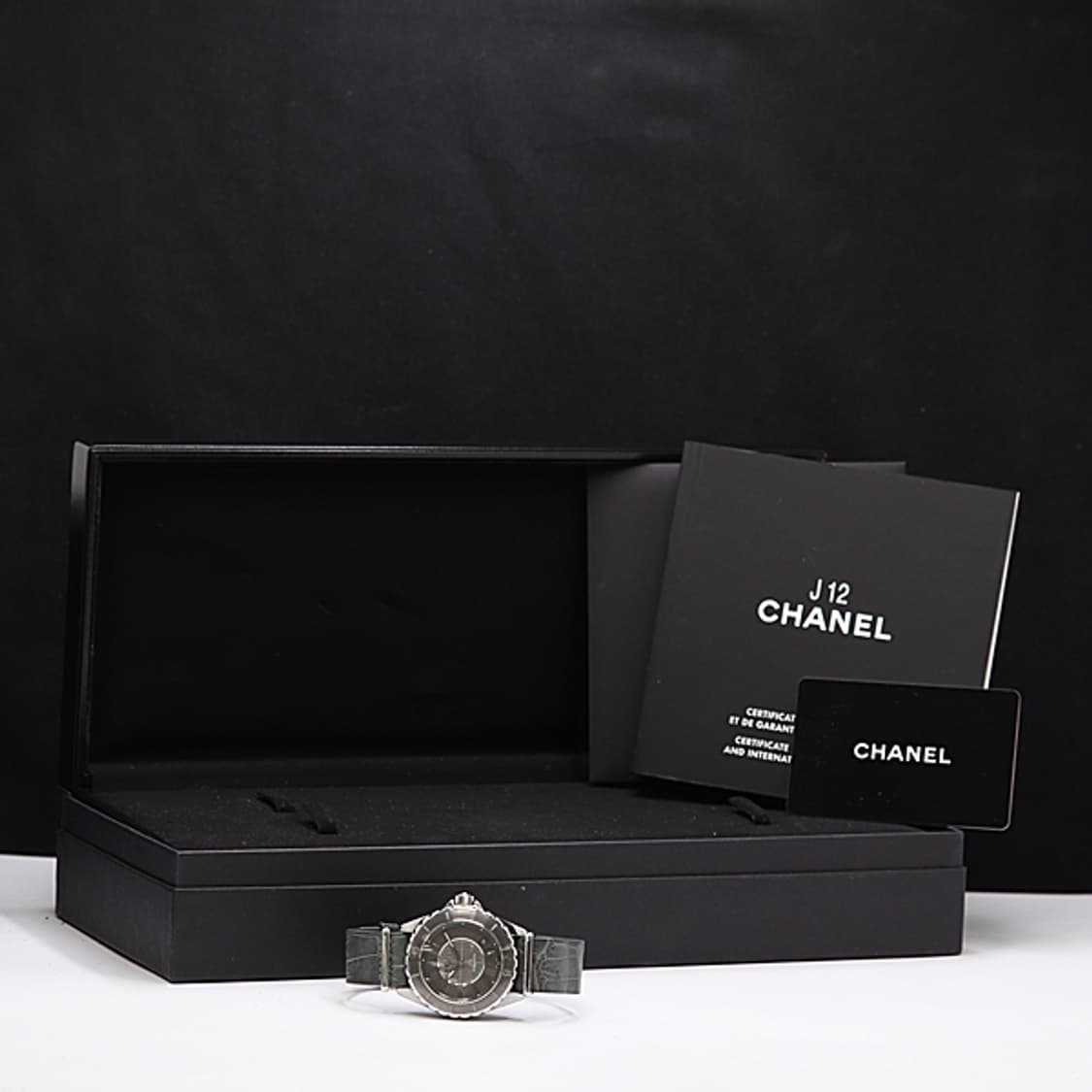 정품 샤넬 J12 38mm 티타늄 오토메틱 시계 (풀구성품) 상품이미지10