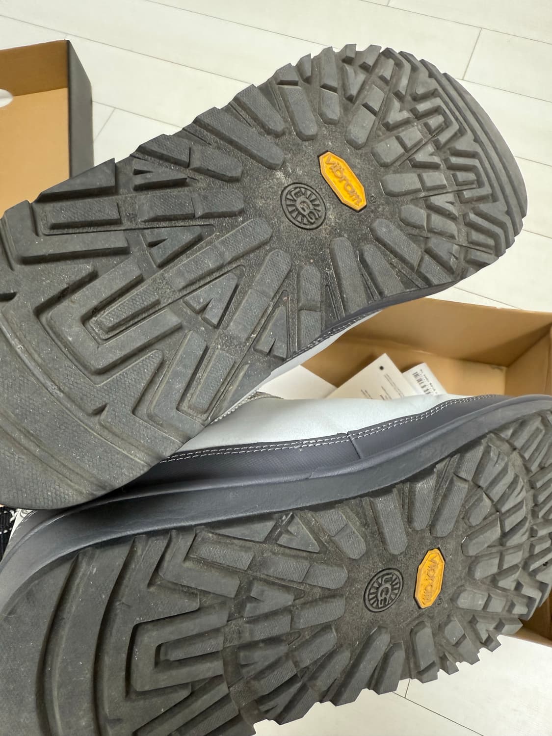 어그 비브람 솔 리플렉티브 어그 280 UGG 280 11/27 신사 어 상품이미지4