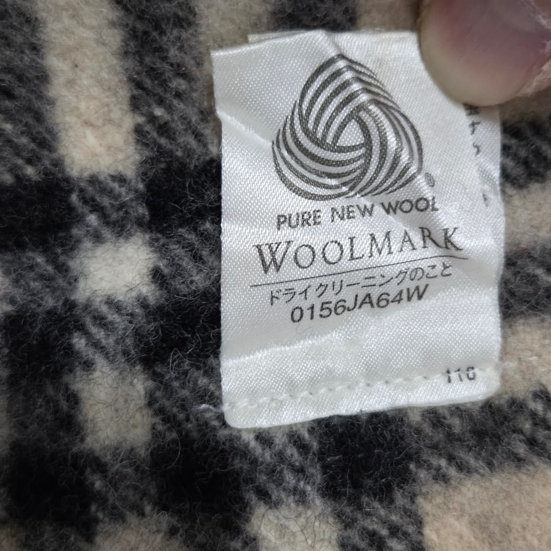 버버리 노바체크 담요 상품이미지4