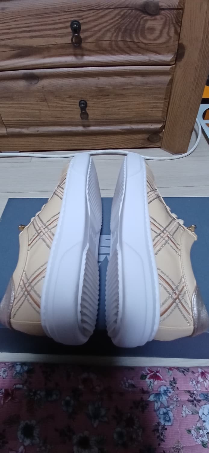 닥스 스니커즈(240mm) 상품이미지8