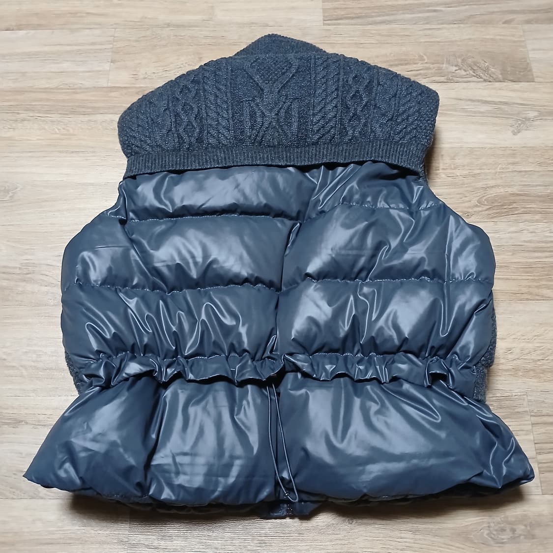 SISLEY 시슬리 로고 니트 패딩 조끼 다운 자켓 베스트 상품이미지6