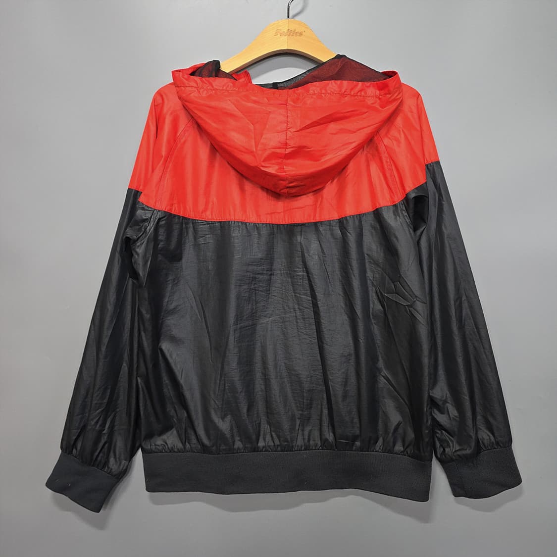 나이키(NIKE) 키즈 여성 배색 후드 바람막이 상품이미지4