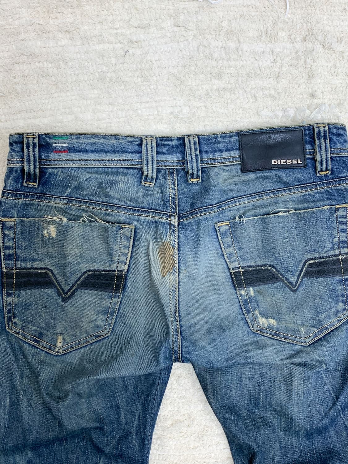 Diesel dirty-wash straight jeans 상품이미지5