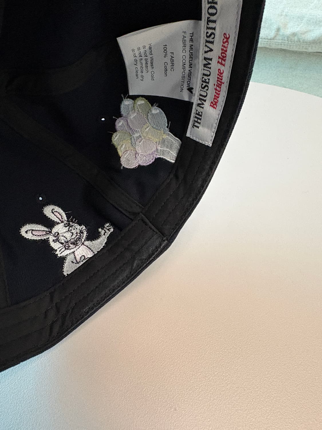 더뮤지엄비지터 모자 상품이미지9