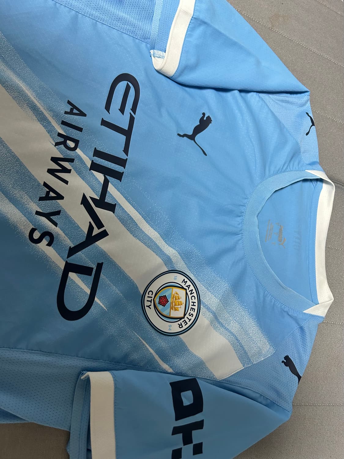 25/26 맨시티 홈 어센틱 유니폼 상품이미지2