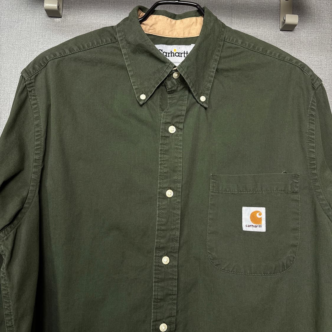 칼하트 카키셔츠 상품이미지3