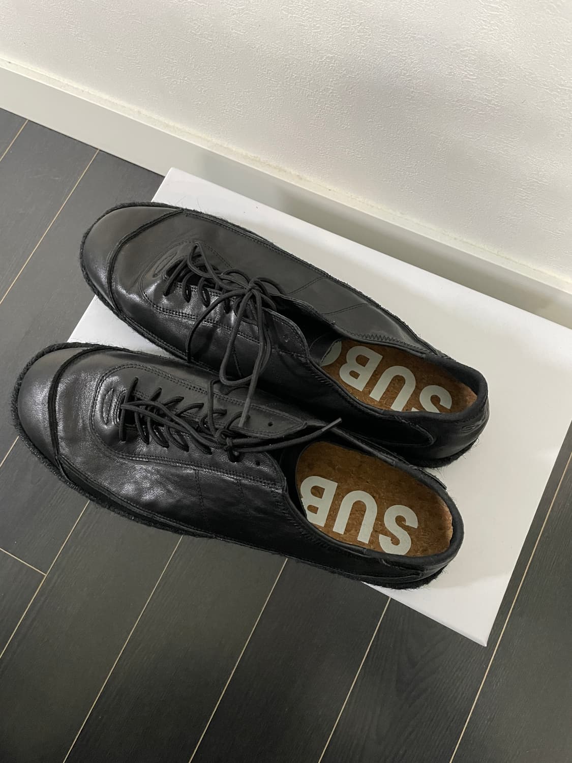 sub category 레더 스니커즈 상품이미지5