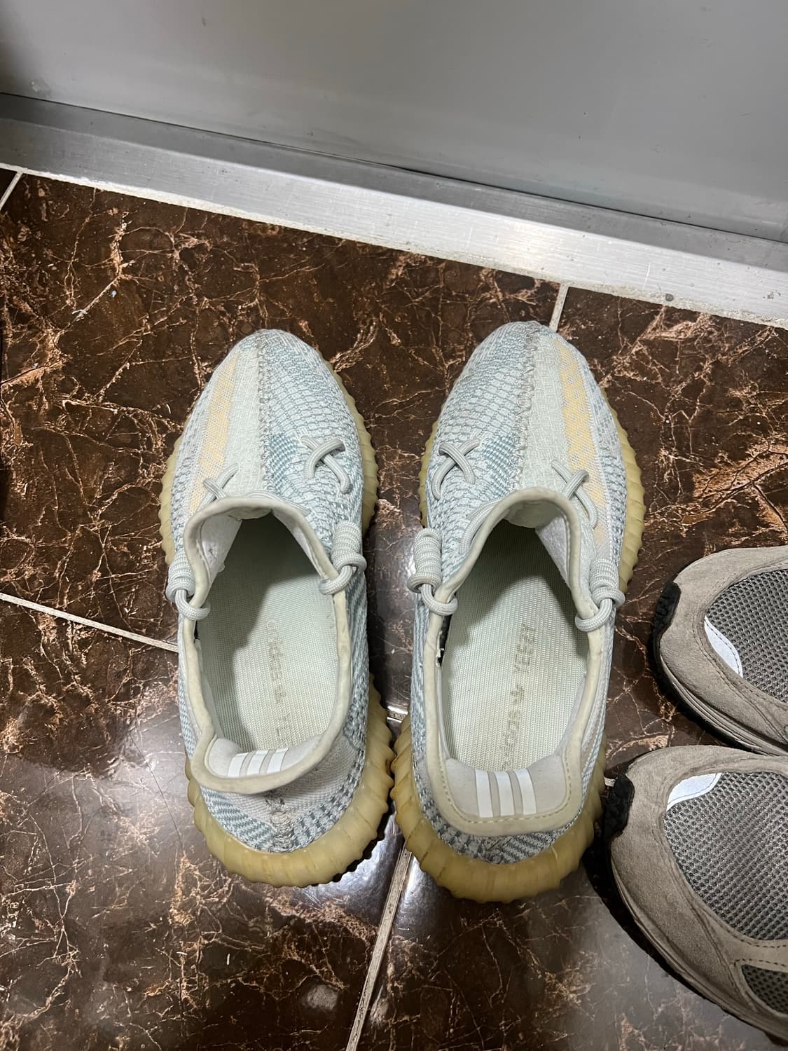 이지부스트 350  상품이미지2