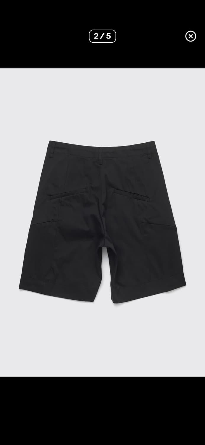 해칭룸 플리츠 쇼츠 상품이미지2