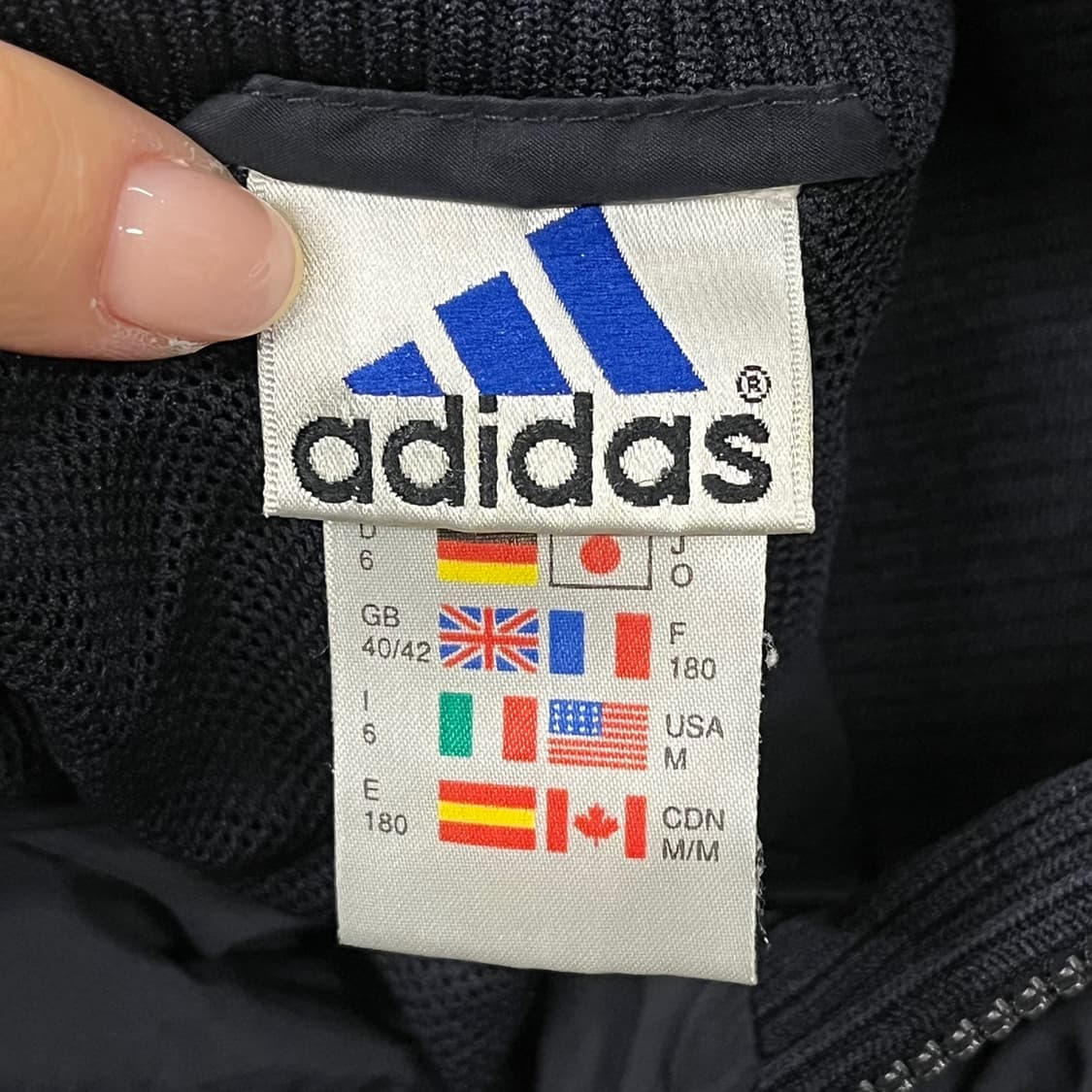 [정품] 아디다스 블랙 바람막이 져지 b17 상품이미지5