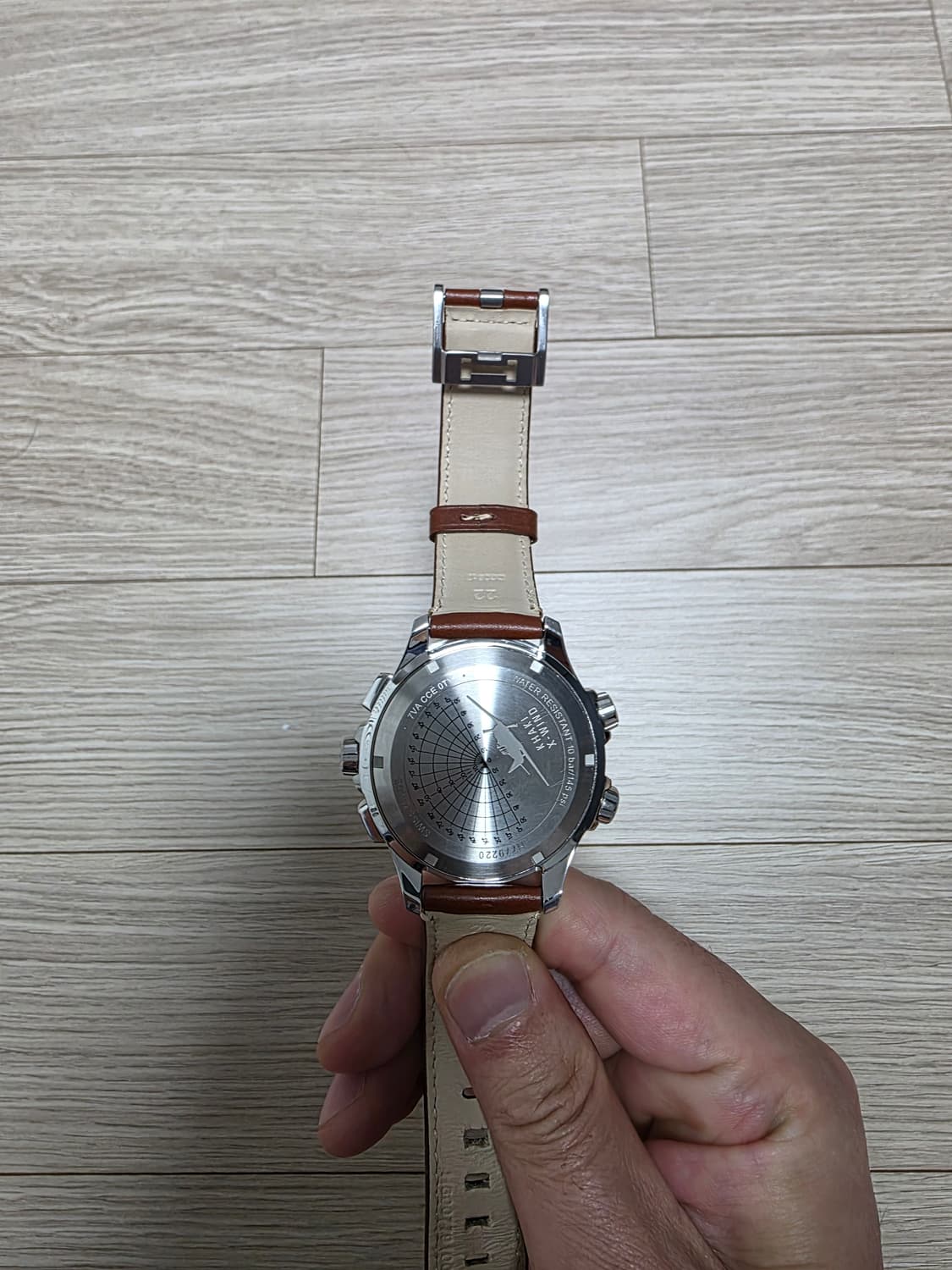 해밀턴 카키 에비에이션 X-wind GMT 크로노 쿼츠 46mm 상품이미지5