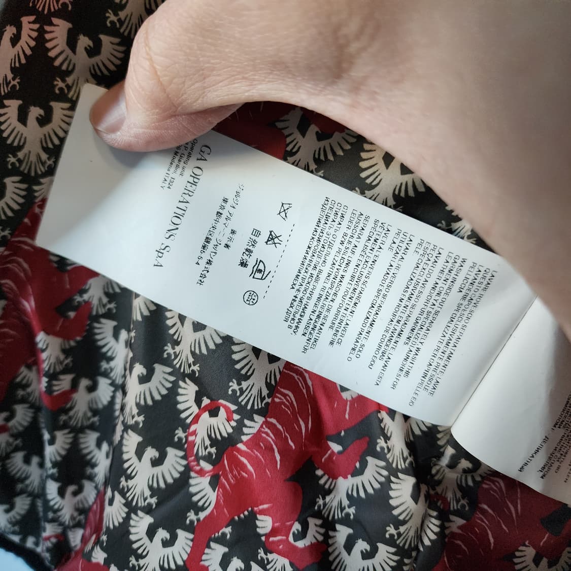 알마니 블랙 가죽 소매 포인트 자켓 상품이미지8