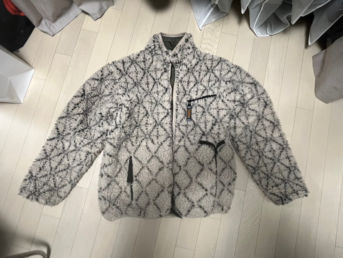 캐피탈 리버시블 보아후리스 상품이미지1