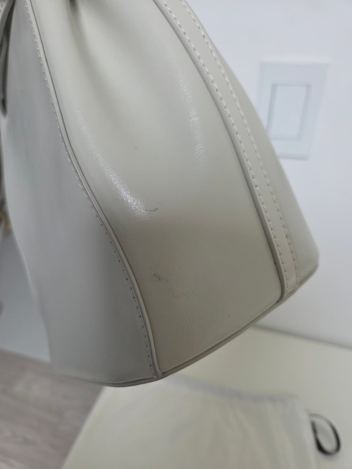 폴뉴아 미니 라레백 에크루 상품이미지4