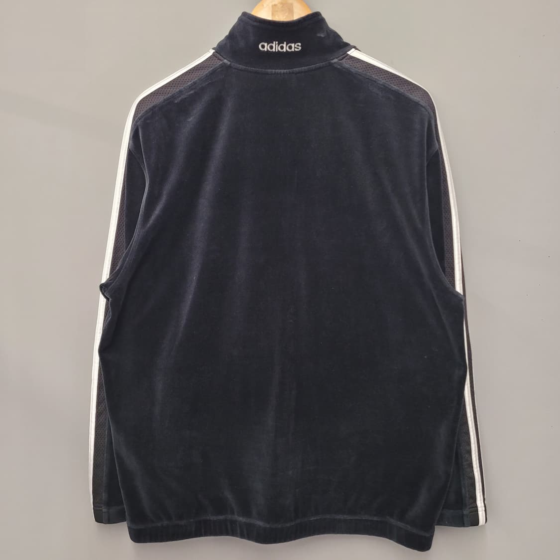 아디다스 벨루아 벨벳 삼선 트랙탑  상품이미지3