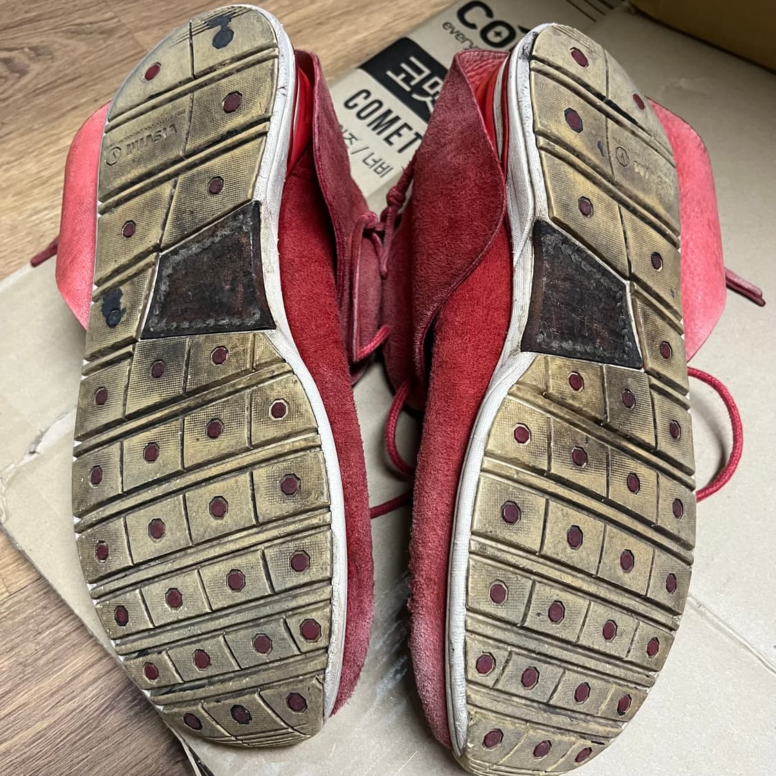 비즈빔 FBT Lhamo Folk Red suede 상품이미지4