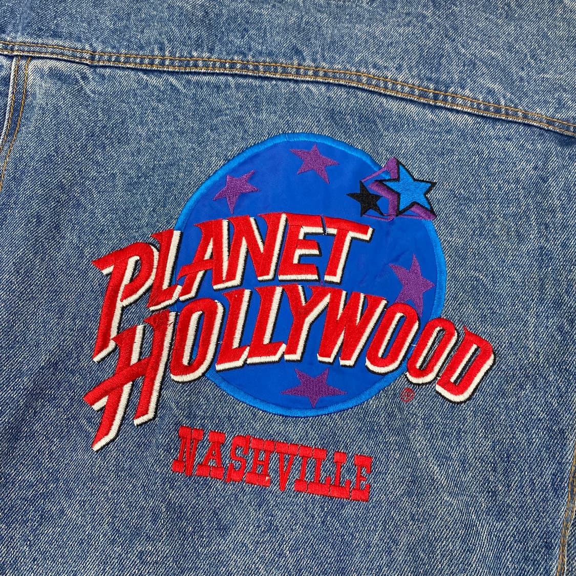 90s 플래닛헐리우드 네슈빌 자수 빅로고 데님 자켓 (105) 상품이미지4