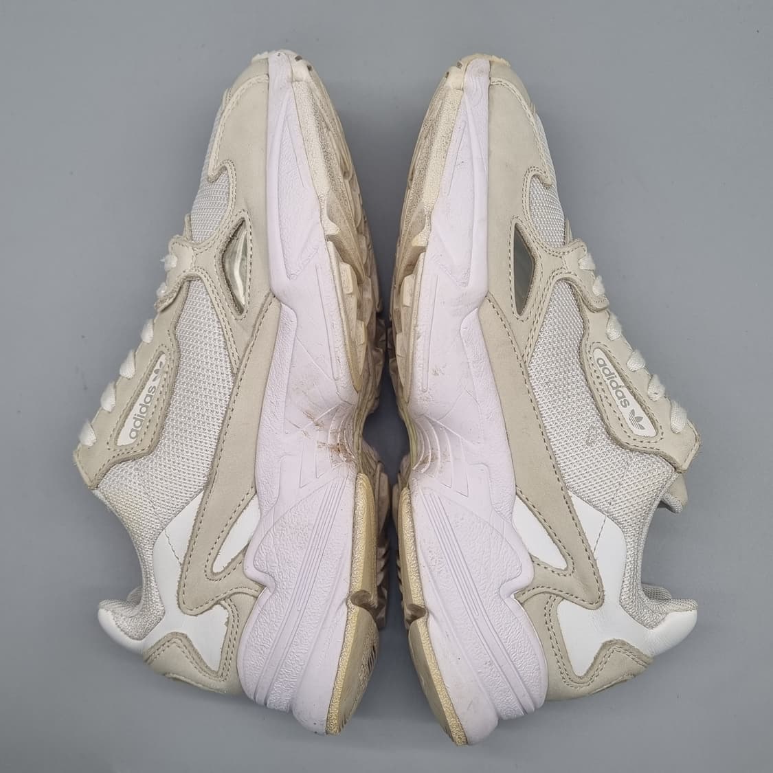 아디다스 팔콘 화이트 여성운동화230 상품이미지5