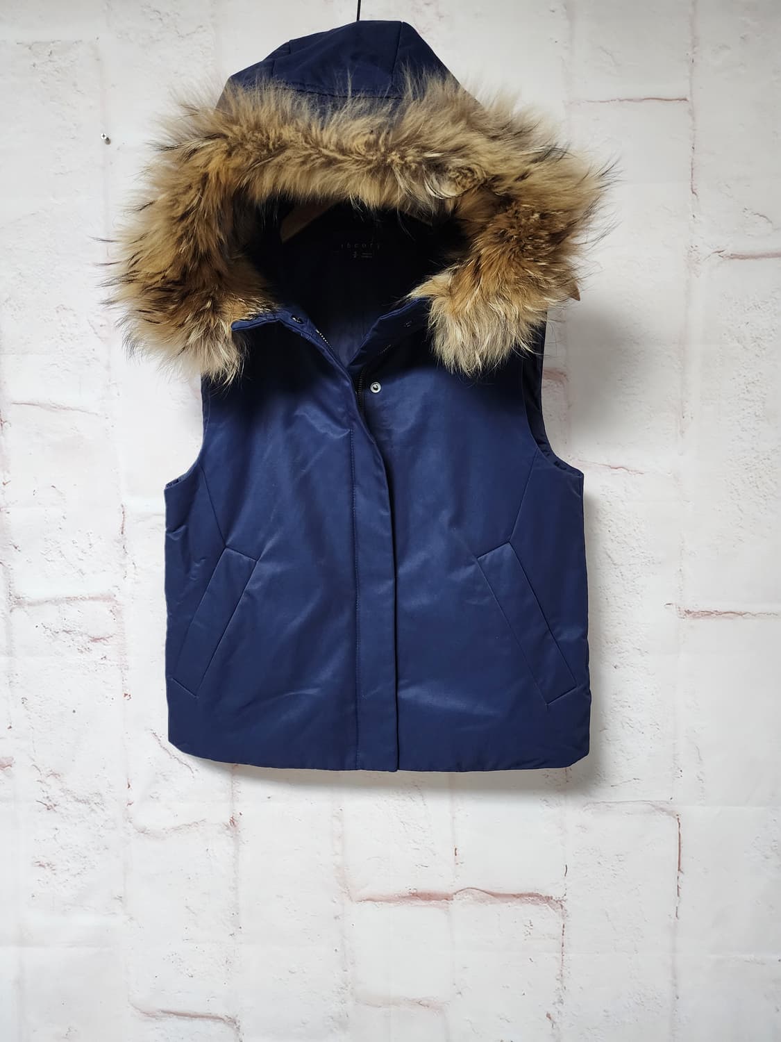 띠어리 네이비 후드 퍼 베스트 조끼 상품이미지1
