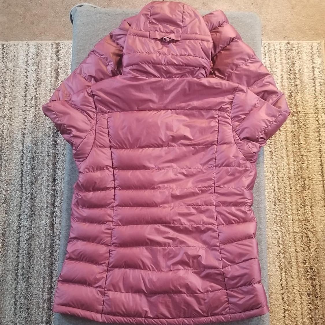 파타고니아 하이 로프트 후드 경량패딩 상품이미지4