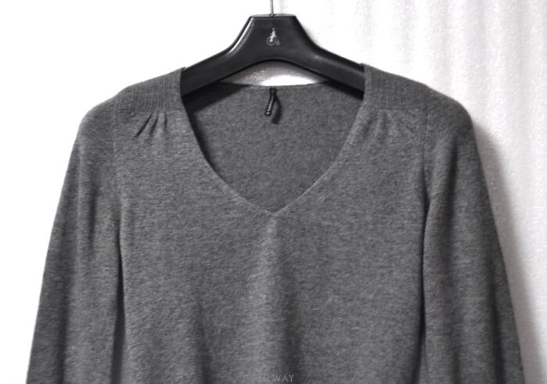 NAFNAF(나프나프)/여성브이넥캐시미어100니트(사이즈55반~마른66) 상품이미지3