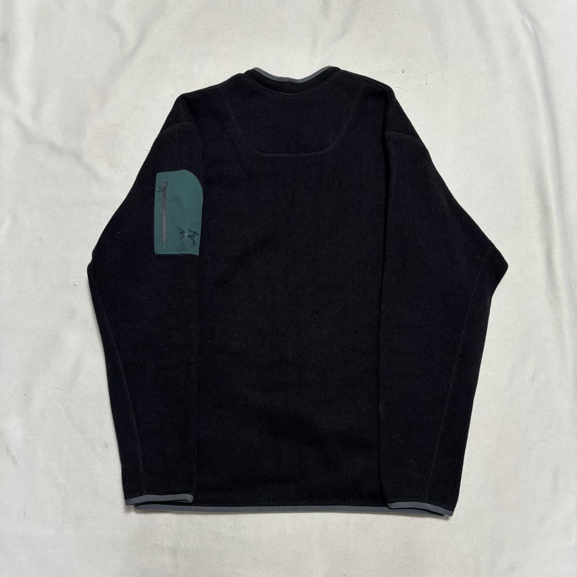 43 아크테릭스 캐나다 폴라텍 맨투맨 상품이미지3