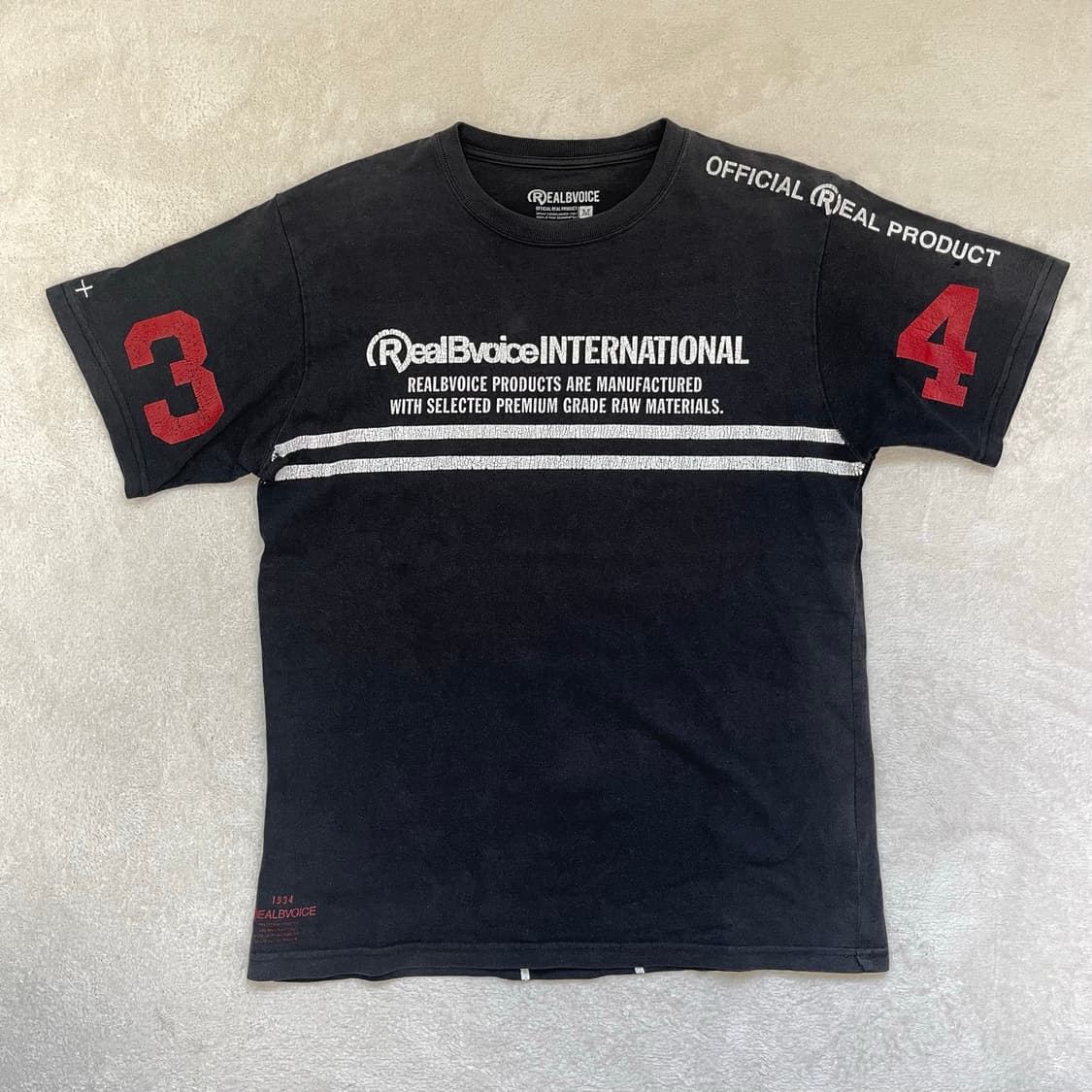 REALBVOICE 34 Crack Printing T-shirt 상품이미지1