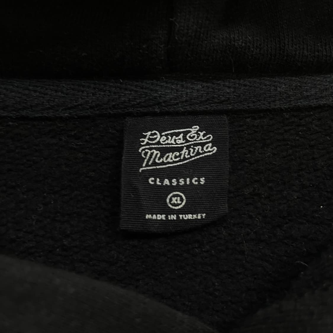 데우스엑스마키나 베니스 어드레스 후드티 블랙 상품이미지5