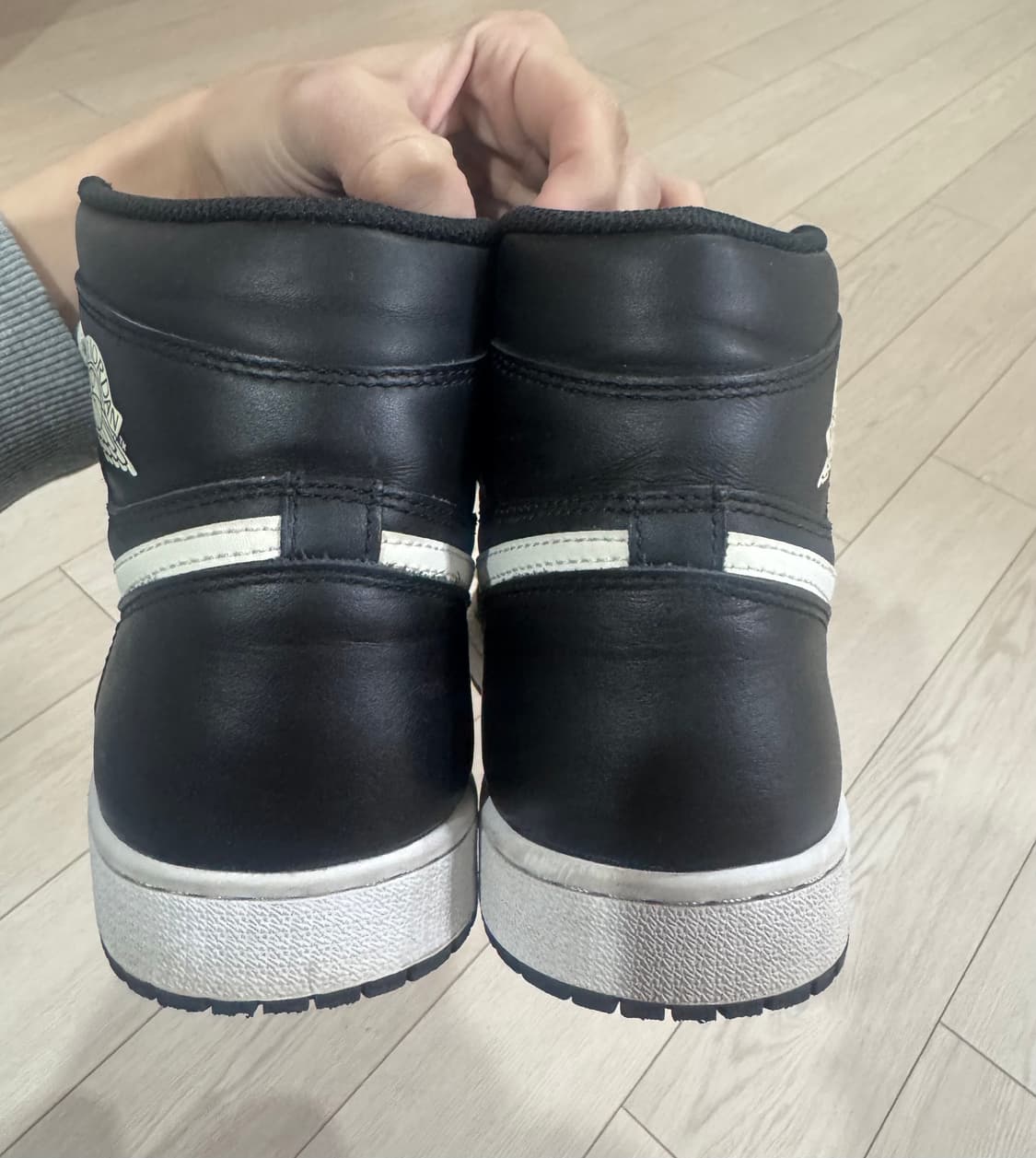 조던1 레트로 하이 OG 음양 블랙 상품이미지3