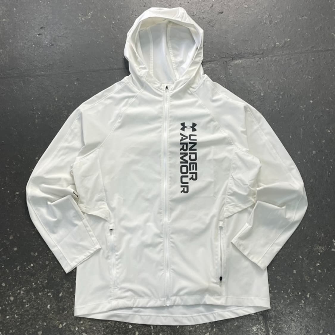 105 언더아머 바람막이  상품이미지1