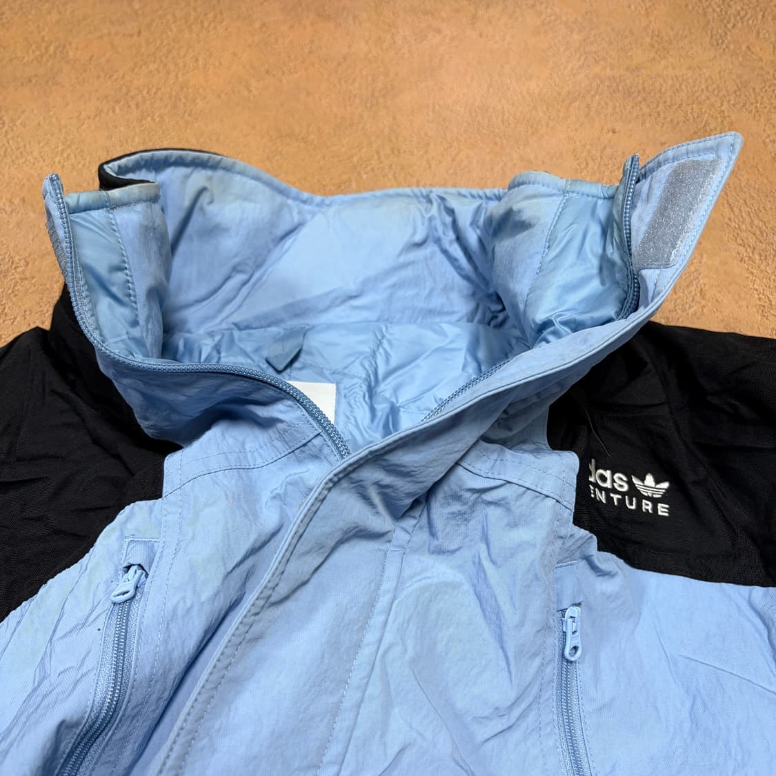 아디다스 어드벤쳐 스카이블루 패딩 상품이미지8
