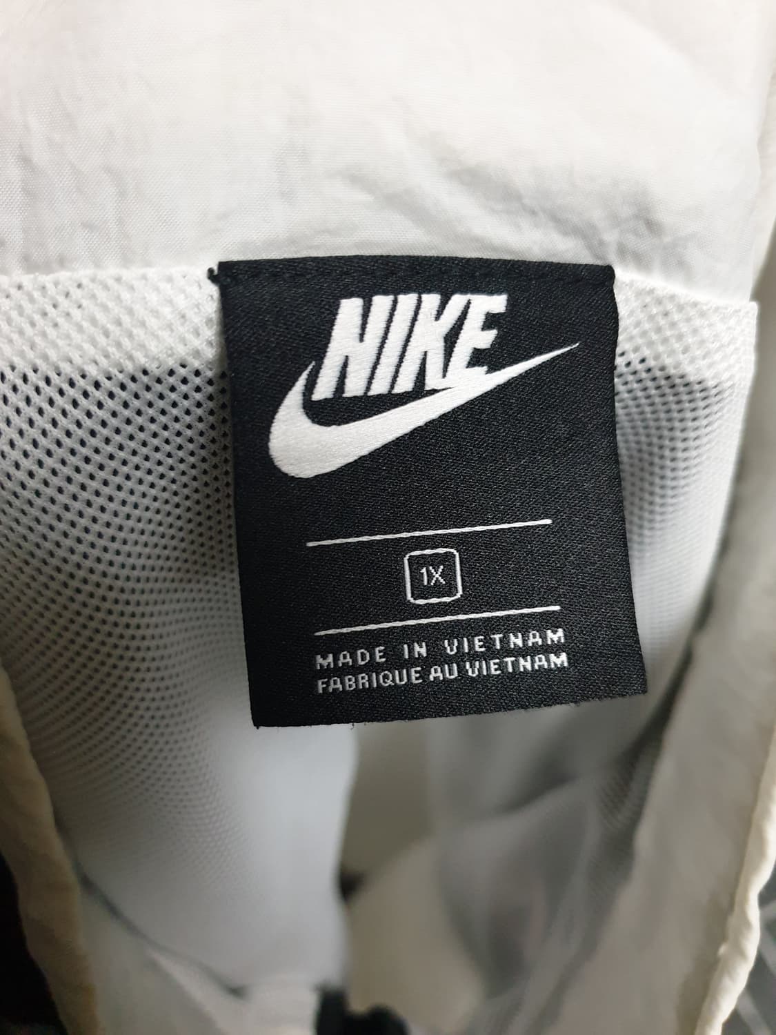 나이키 빅사이즈핏 올드스쿨 레트로 나일론 바람막이 자켓 (1X사이즈) 상품이미지3