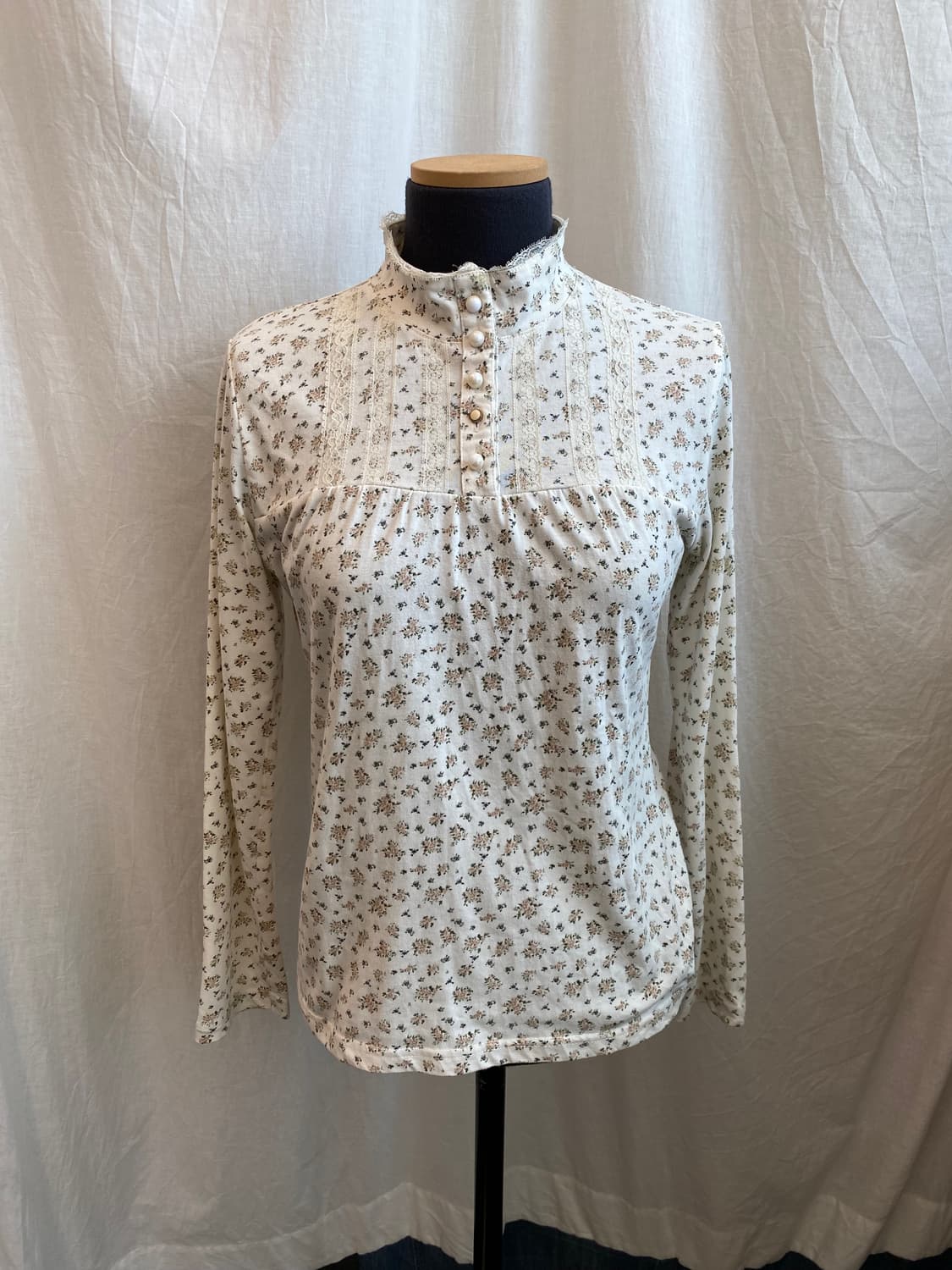 플라워패턴 하이넥탑(L) 상품이미지1