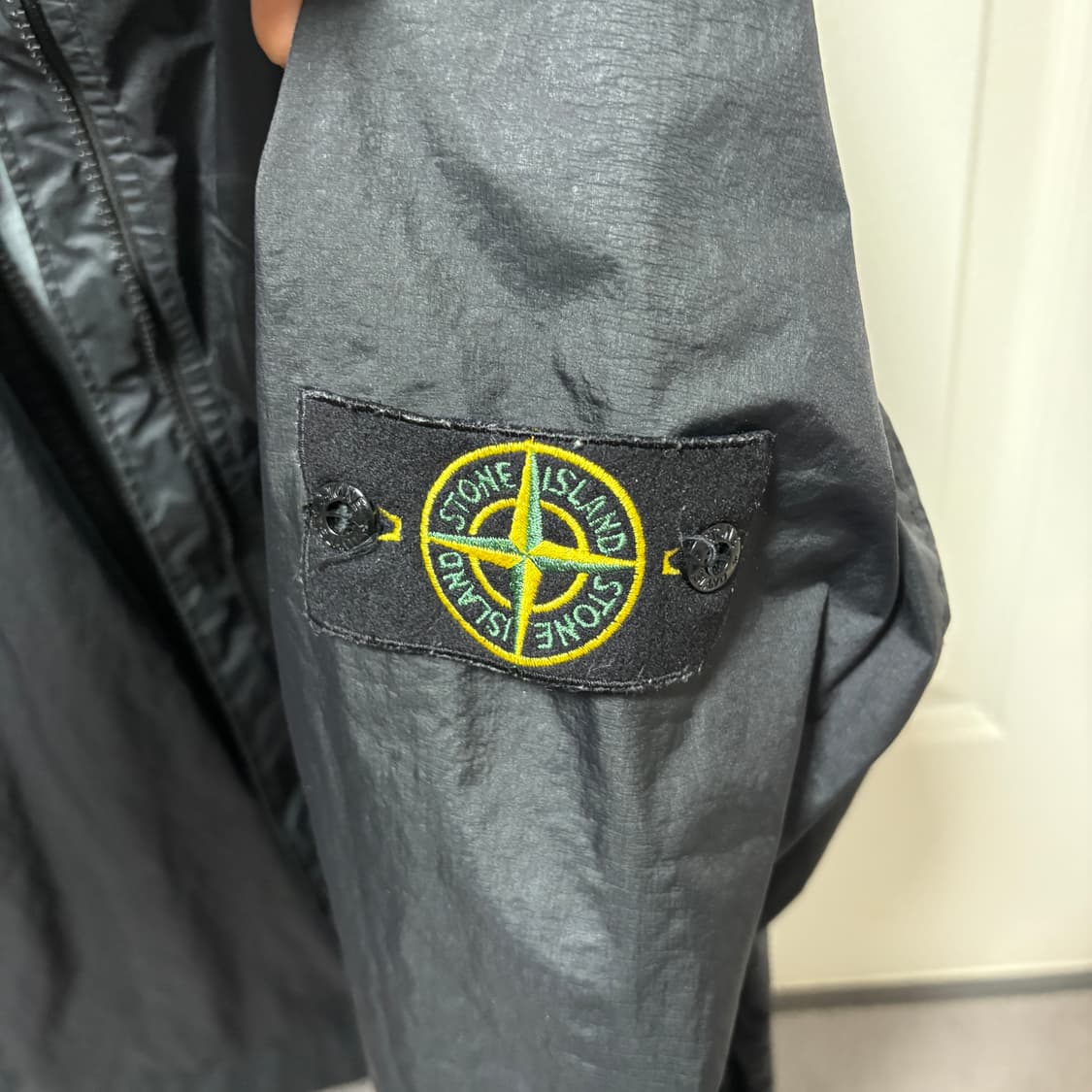 정품 스톤아일랜드 멤브라나 3L TC 후드 바람막이 M 상품이미지3