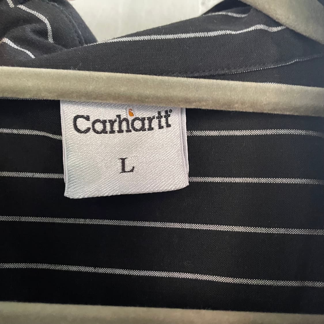 칼하트 스트라이프 블랙 반팔 셔츠 상품이미지3