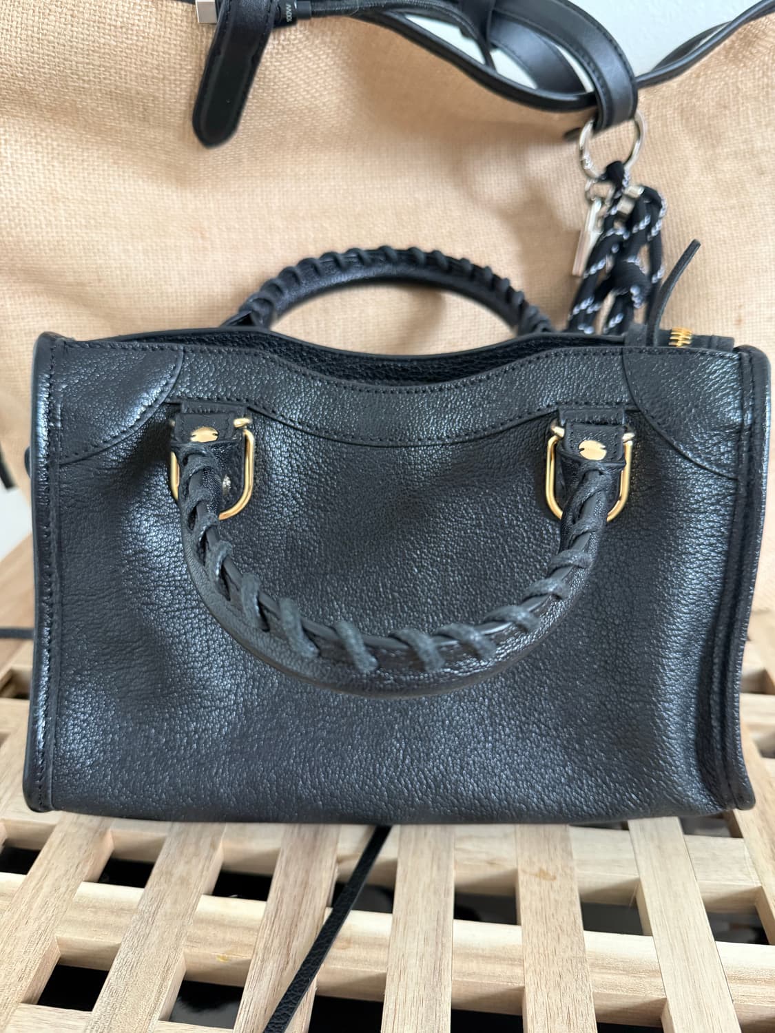 발렌시아가 모터백 스몰 상품이미지1