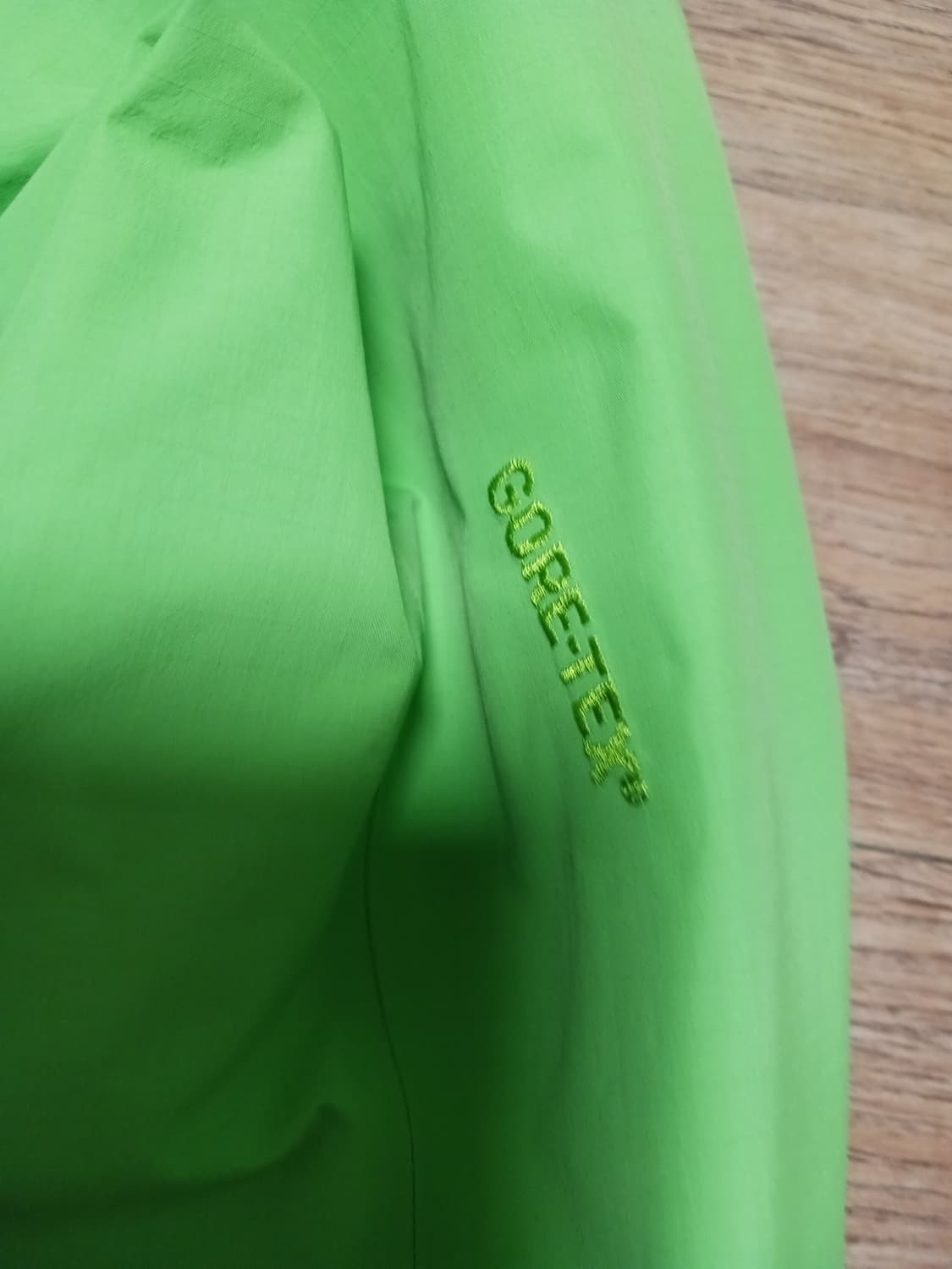 백화점판 정품 아크테릭스 베타 고어텍스 바람막이 자켓 상품이미지3