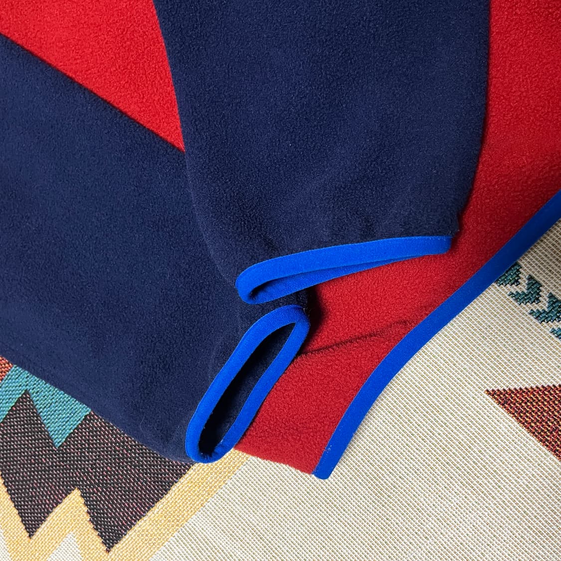 파타고니아 신칠라 스냅티 켄달 제너 착용 L 상품이미지5