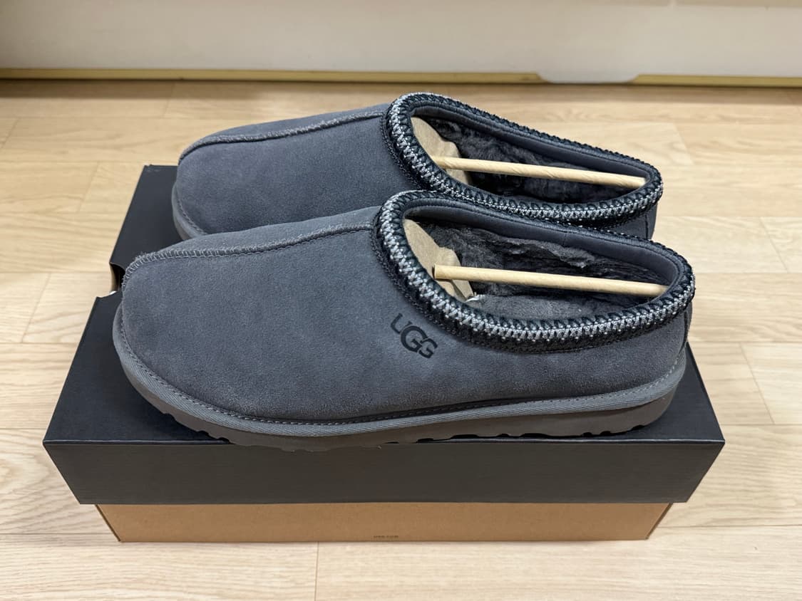 어그 타스만 다크그레이 280 상품이미지1