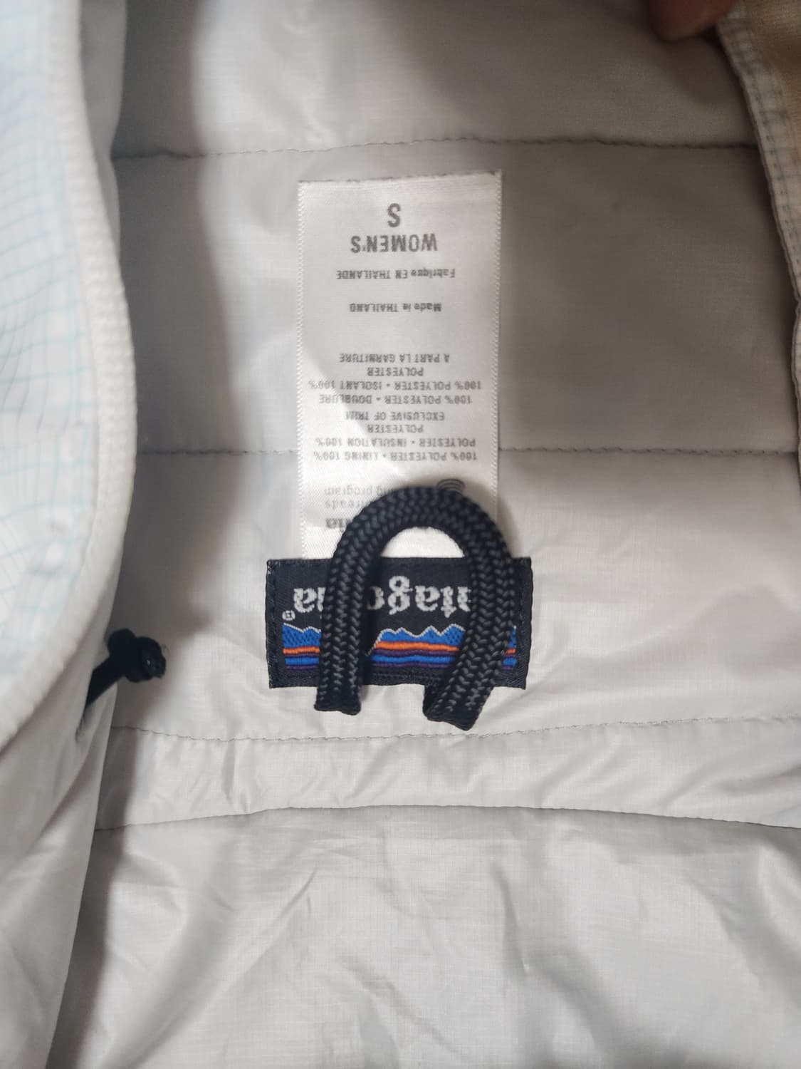 파타고니아 08's 마이크로 퍼프 자켓 경량패딩  상품이미지3