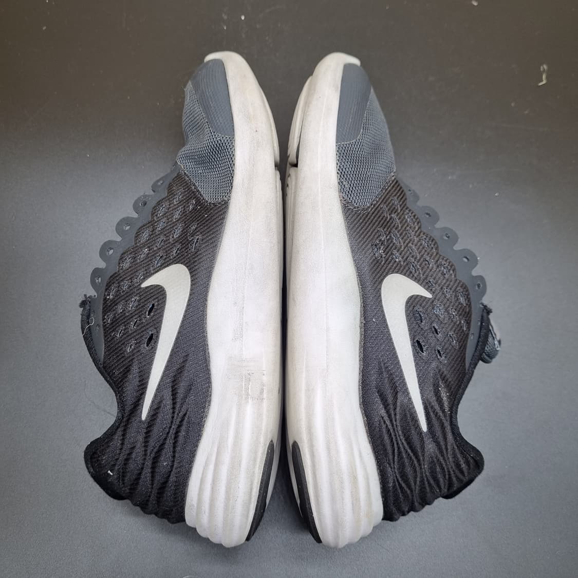 나이키 루나 스텔로스 여성운동화230  상품이미지5